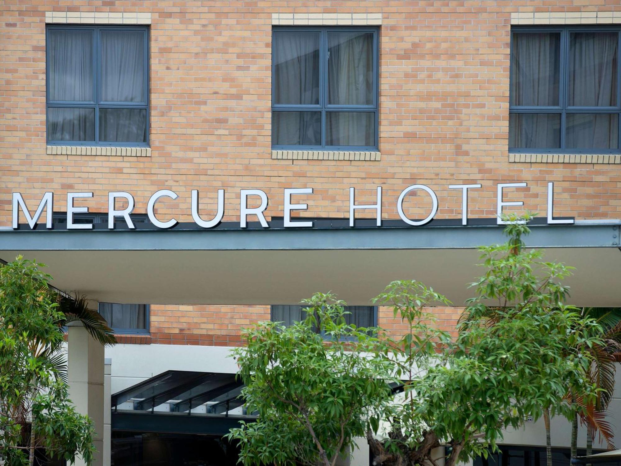 Mercure Brisbane Garden City Upper Mount Gravatt Exterior photo